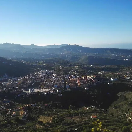 Cho Almeida Holiday home Vega de San Mateo